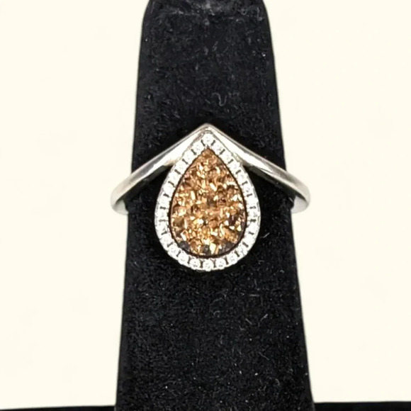 Sterling Silver & Topaz Tear Drop Ring - Picture 1 of 8